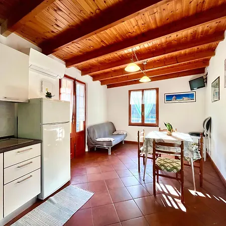 Il Corbezzolo Apartment *